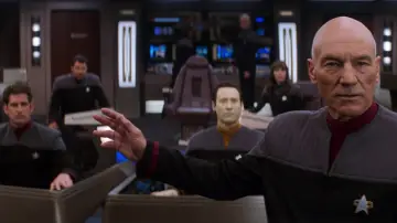 Zasłona do filmu "Star Trek: Nemesis" #1628469