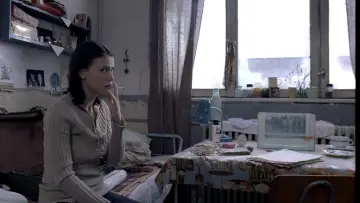 Zasłona do filmu "4 miesiące, 3 tygodnie i 2 dni" #208898