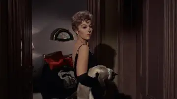 Zasłona do filmu "Czarna magia na Manhattanie" #1047898