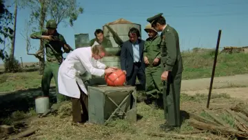 Zasłona do filmu "Atak pomidorów zabójców" #447657