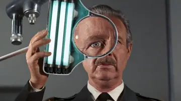 Zasłona do filmu "Fantastyczna podróż" #996407