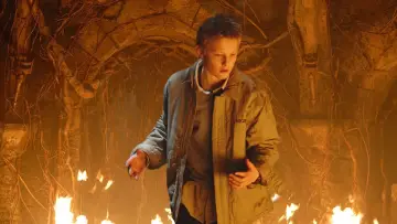 Zasłona do filmu "Ciemność rusza do boju" #450714