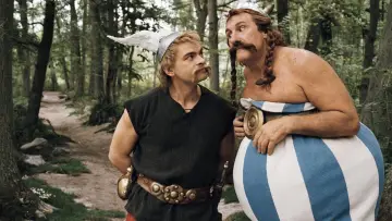 Zasłona do filmu "Asteriks na olimpiadzie" #333903
