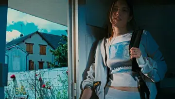 Zasłona do filmu "Co Kryje Prawda" #704646