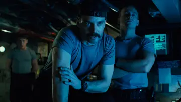 Zasłona do filmu "Otchłań" #416226