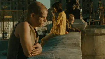 Zasłona do filmu "Kochankowie na moście" #1757275