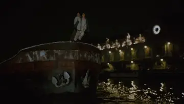 Zasłona do filmu "Kochankowie na moście" #419134