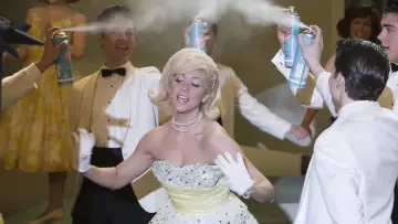 Zasłona do filmu "Lakier do włosów" #272205