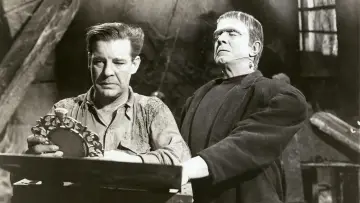 Zasłona do filmu "Frankenstein spotyka Człowieka Wilka" #392321