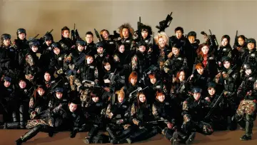 Zasłona do filmu "Battle Royale II: Requiem" #381009