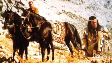 Zasłona do filmu "Winnetou: Złoto Apaczów" #389990