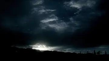 Zasłona do filmu "Koszmar kolejnego lata" #1437345