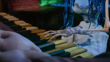 Zasłona do filmu "Gnijąca panna młoda" #1855130
