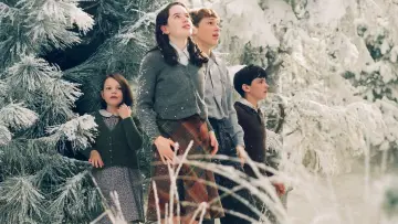 Zasłona do filmu "Opowieści z Narnii: Lew, Czarownica i stara szafa" #166661