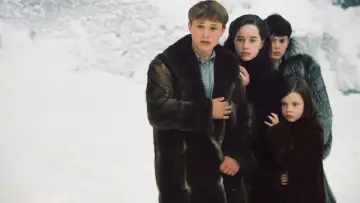 Zasłona do filmu "Opowieści z Narnii: Lew, Czarownica i stara szafa" #166669