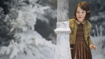 Zasłona do filmu "Opowieści z Narnii: Lew, Czarownica i stara szafa" #464398