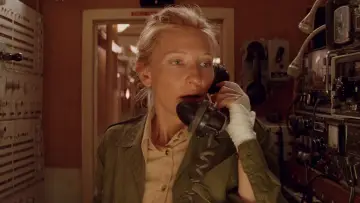 Zasłona do filmu "Podwodne życie ze Stevem Zissou" #936309