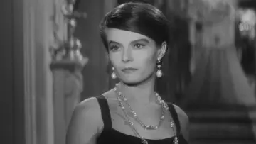 Zasłona do filmu "Zeszłego roku w Marienbadzie" #215490