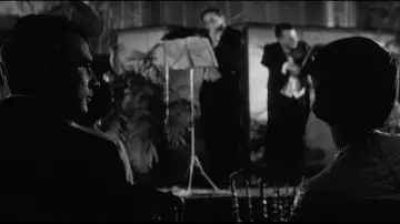 Zasłona do filmu "Zeszłego roku w Marienbadzie" #987507