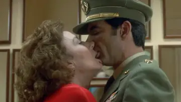 Zasłona do filmu "Kwiat mego sekretu" #436936