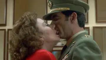 Zasłona do filmu "Kwiat mego sekretu" #436943