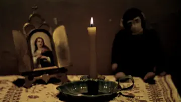 Zasłona do filmu "Duch roju" #1400557