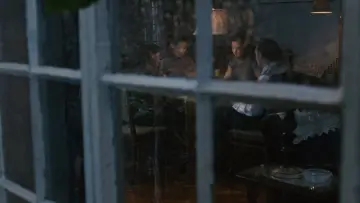 Zasłona do filmu "Ostrożnie, pożądanie" #789933