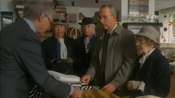 Zasłona do filmu "Ödipussi" #440897