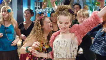 Zasłona do filmu "Czytaj i płacz" #404866