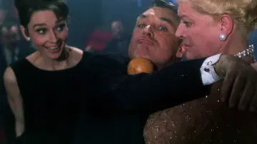 Zasłona do filmu "Szarada" #723053