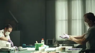 Zasłona do filmu "Przekładaniec" #868610