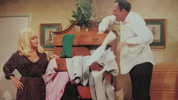 Zasłona do filmu "A Guide for the Married Man" #1526782