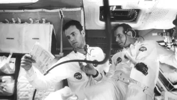 Zasłona do filmu "Apollo 13" #783908