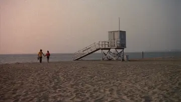 Zasłona do filmu "Lifeguard" #1524017