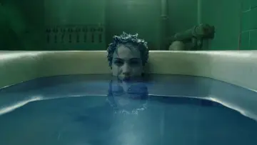 Zasłona do filmu "Immortal - Kobieta pułapka" #1050668