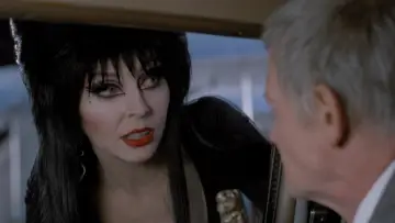 Zasłona do filmu "Elvira, władczyni ciemności" #808393