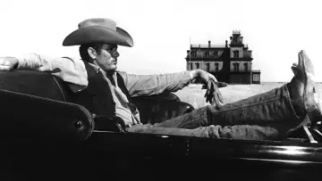 Zasłona do filmu "The James Dean Story" #1844428