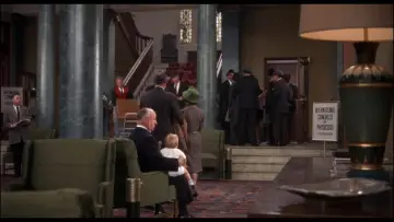 Zasłona do filmu "Rozdarta kurtyna" #895500