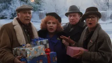 Zasłona do filmu "W krzywym zwierciadle: Witaj, Święty Mikołaju" #676790