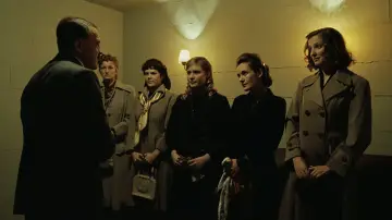 Zasłona do filmu "Upadek" #1578601