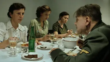 Zasłona do filmu "Upadek" #1578605