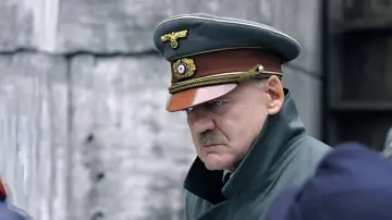 Zasłona do filmu "Upadek" #668107