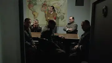 Zasłona do filmu "Upadek" #668149