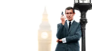 Zasłona do filmu "W tajnej służbie Jej Królewskiej Mości" #653772