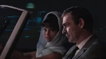 Zasłona do filmu "Żyje się tylko dwa razy" #1827318