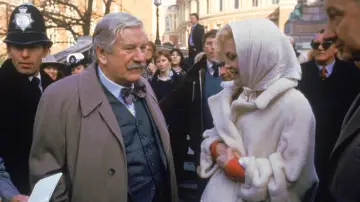 Zasłona do filmu "Śmierć lorda Edgware’a" #457539