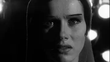 Zasłona do filmu "Persona" #705331