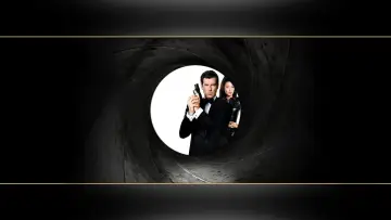 Zasłona do filmu "Jutro nie umiera nigdy" #324724