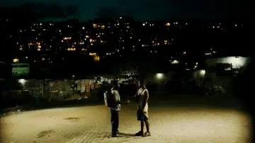 Zasłona do filmu "W ramionach Boga" #1867891