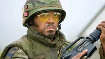 Zasłona do filmu "Jaja w tropikach" #272772